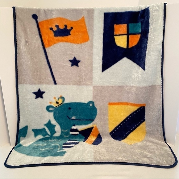 Bedtime Originals Sparky The Dragon Fleece Blanket And Matching Crib Sheet - Picture 3 of 11